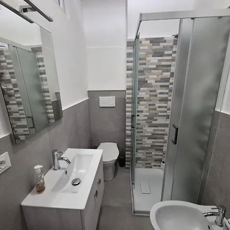 - Il Vicoletto San Remo