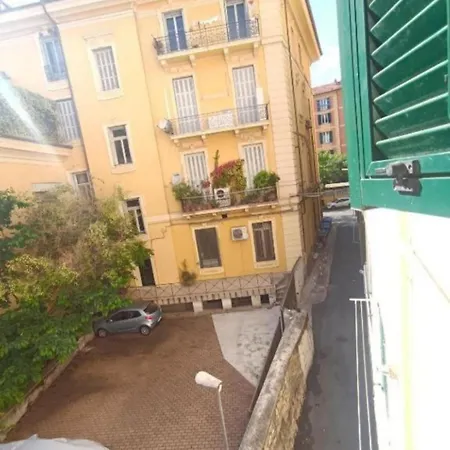 - Il Vicoletto Apartman San Remo